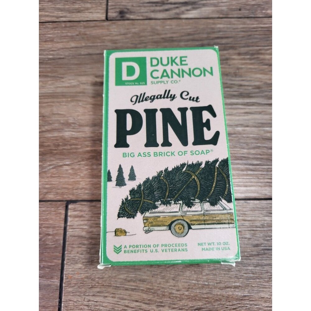 Duke Cannon Supply Co. Illegally Cut Pine 10 Oz Soap Bar Men's‎ Gift Made in USA